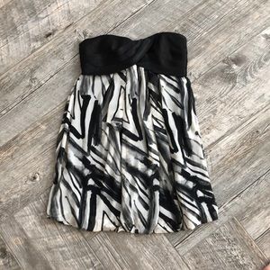 Flow Strapless Dress